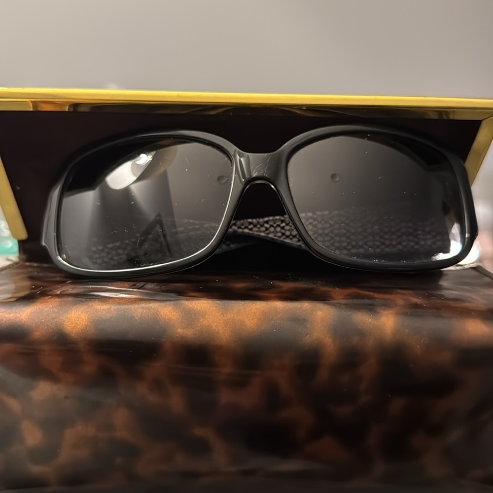 COACH (S473A) BLAIR BLACK RHINESTONE LOGO SUNGLASSES - Picture 8 of 15